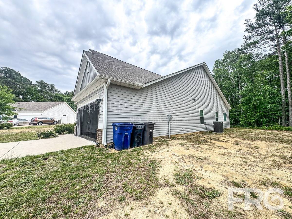 House for rent at 3919 Wilum Circle, La Grange, NC 28551