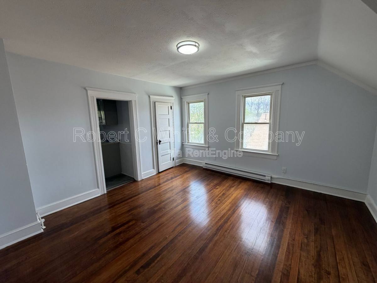 Apartment for rent at 28 Hull St #3, Bristol, CT 06010