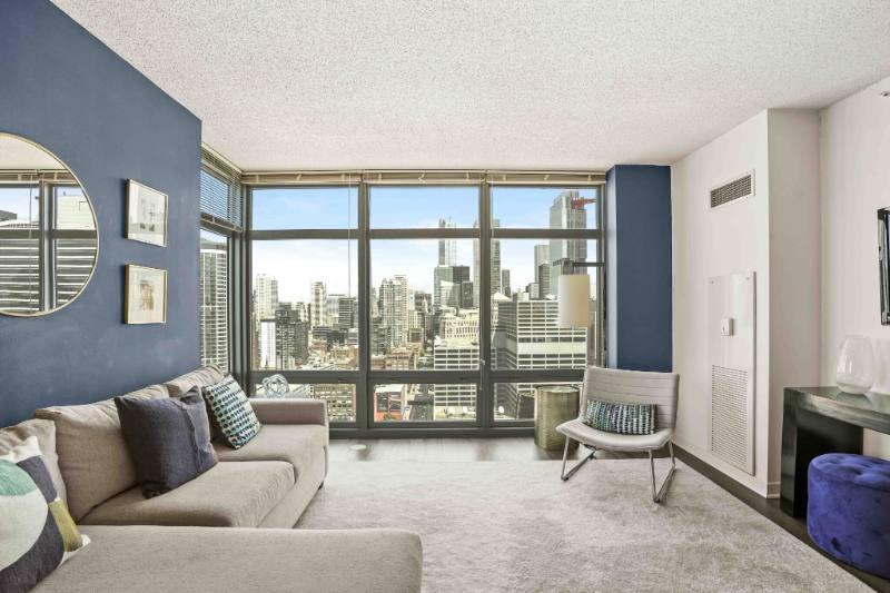 Apartment for rent at 551 W Kinzie, Chicago, IL 60654