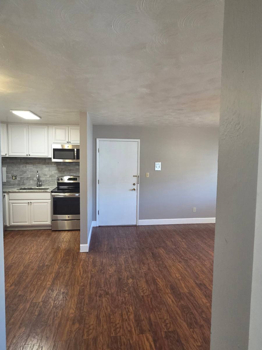 Apartment for rent at 918 S Pennsylvania St #208, Denver, CO 80209