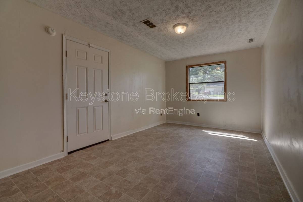 House for rent at 7060 Kimberly Mill Rd, Atlanta, GA 30349