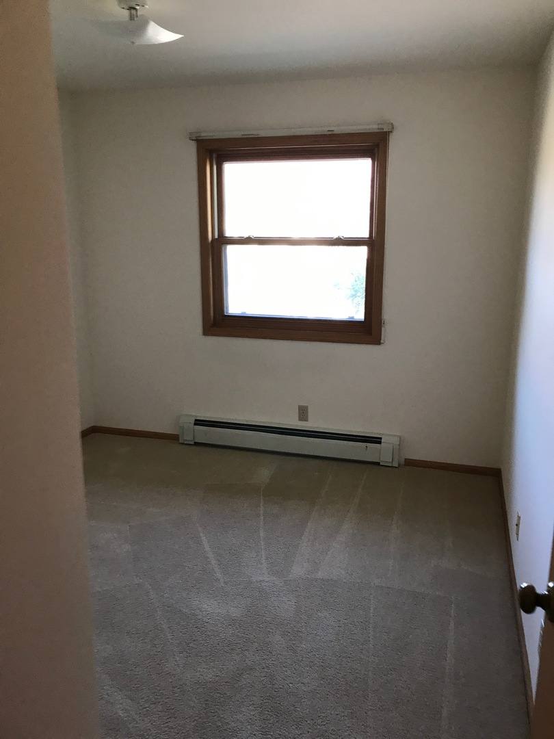 Apartment for rent at 1549-1641 Dayton St, Mayville, WI 53050