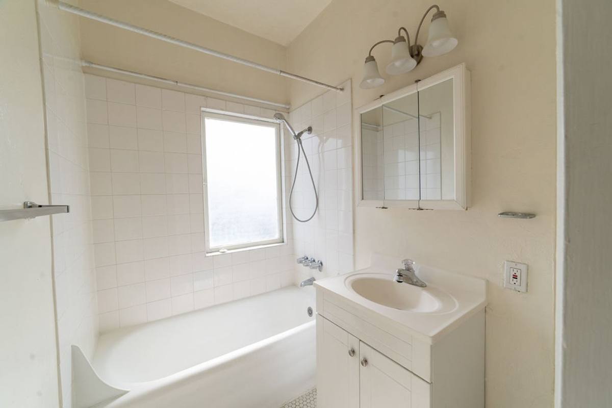 Apartment for rent at 3507 Glen Park Rd, Oakland, CA 94602