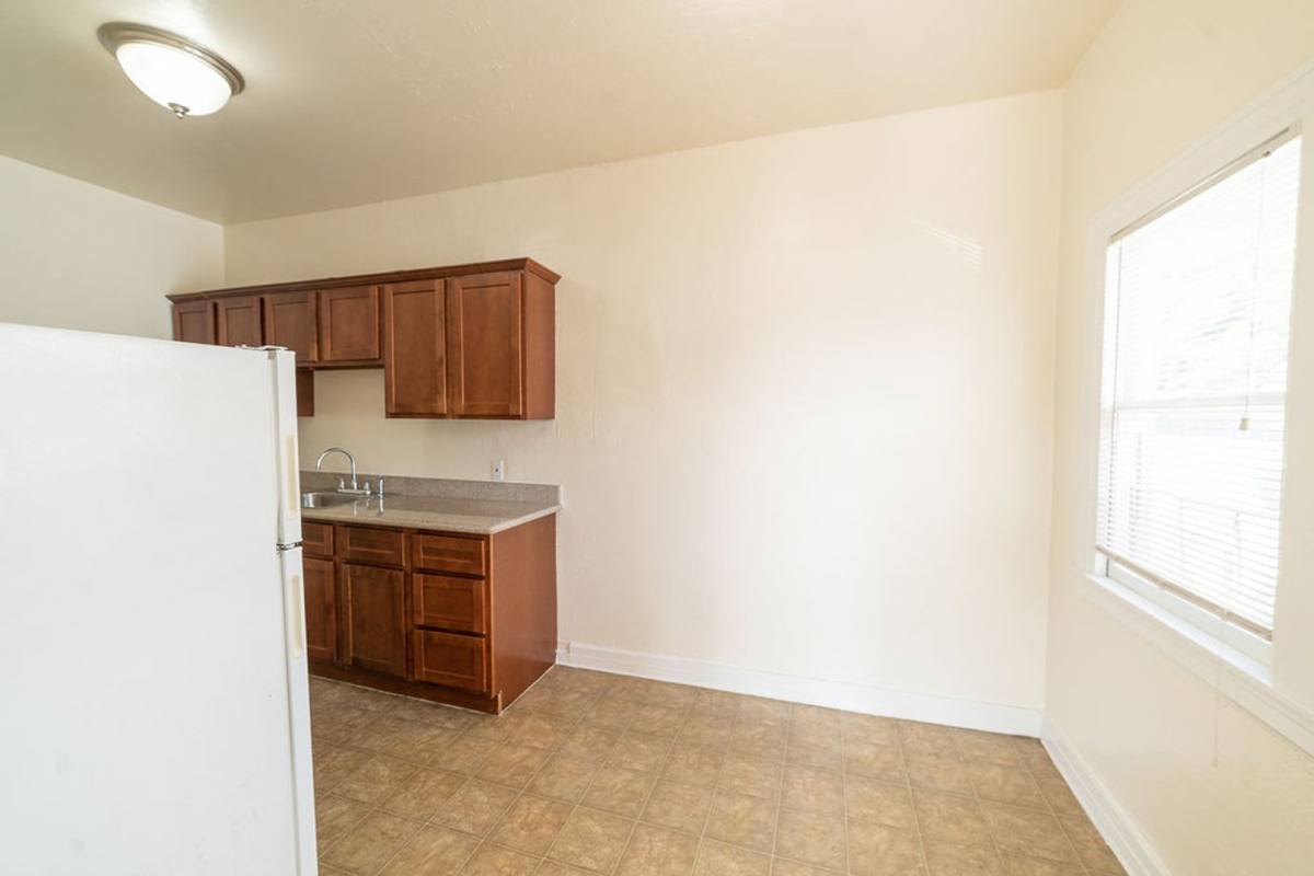Apartment for rent at 3507 Glen Park Rd, Oakland, CA 94602