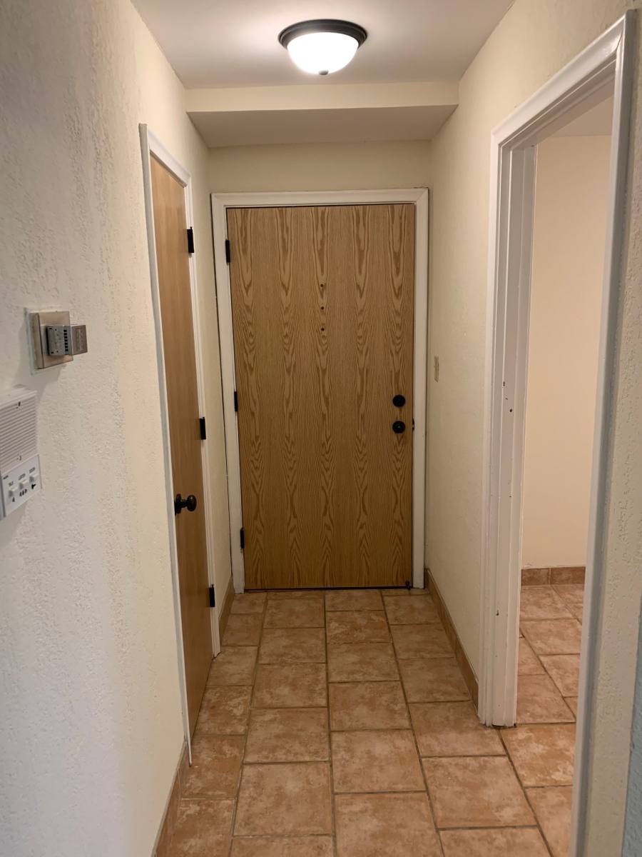 Apartment for rent at 859 St Paul Ave #9, Saint Paul, MN 55116