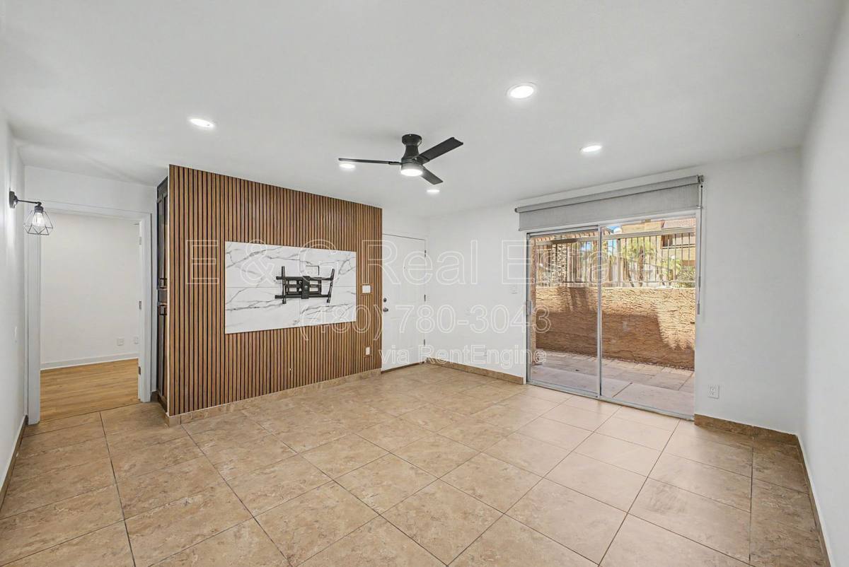 Condo for rent at 2625 E Indian School Rd #141, Phoenix, AZ 85016