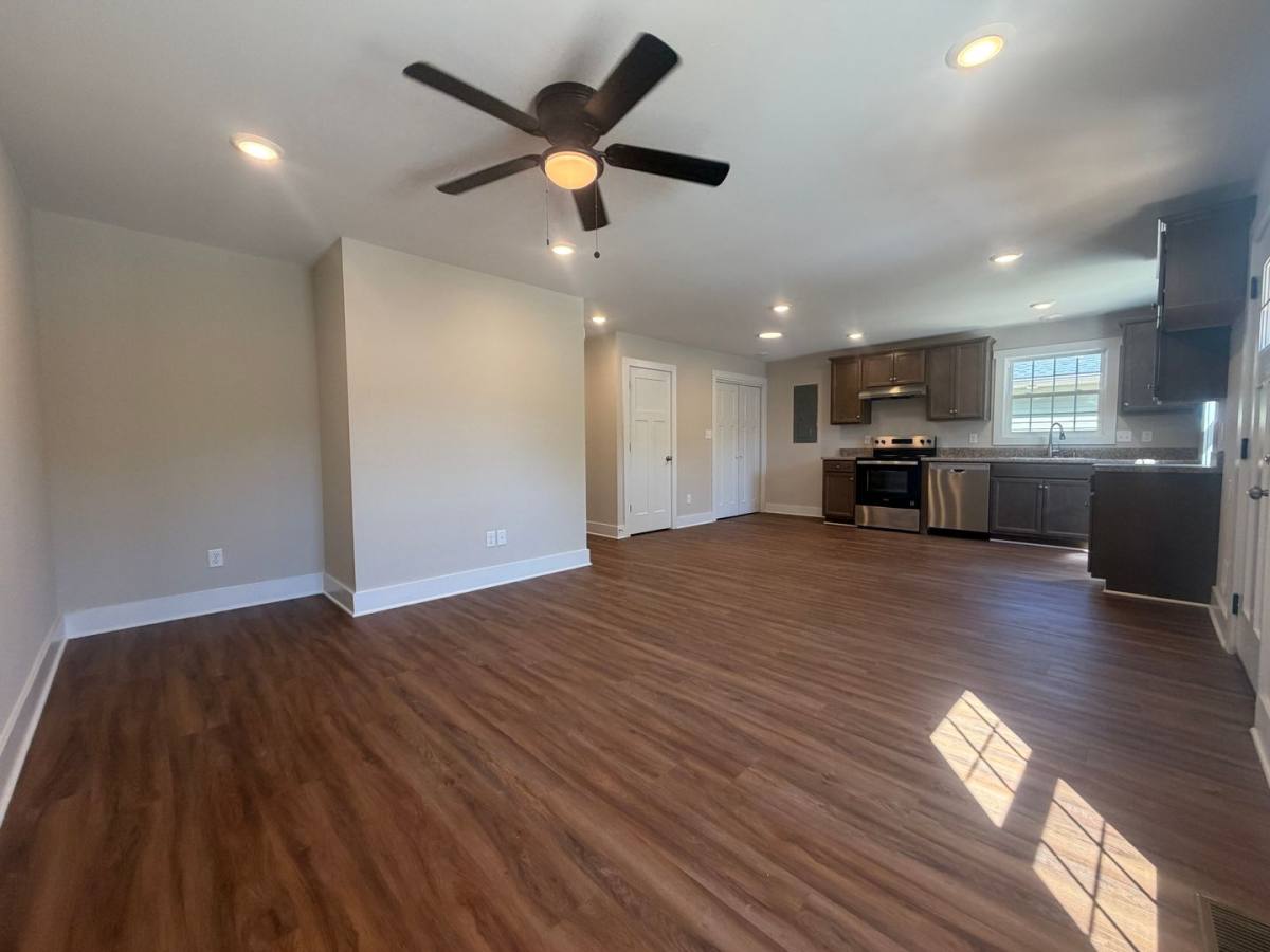 House for rent at 460 Highland Ave #A, Hopewell, VA 23860