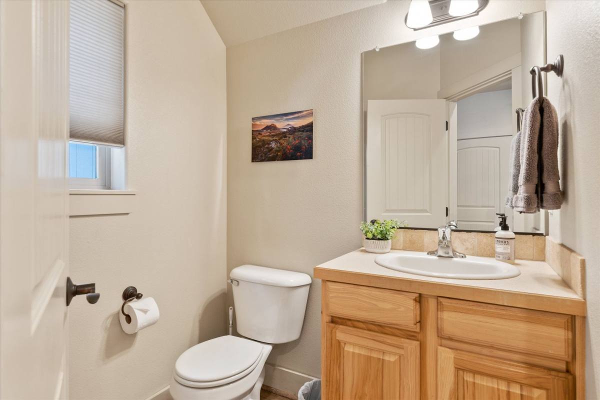House for rent at 20184 Merriewood Lane, Bend, OR 97701