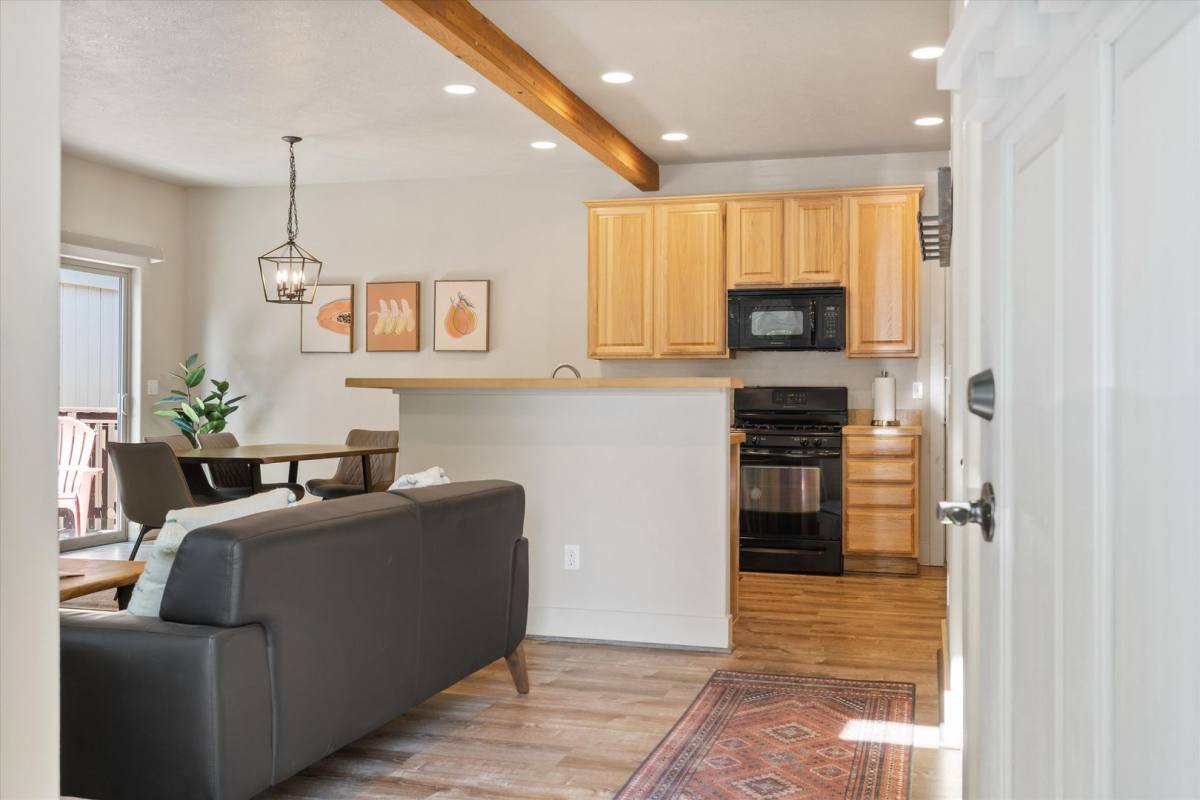 House for rent at 20184 Merriewood Lane, Bend, OR 97701