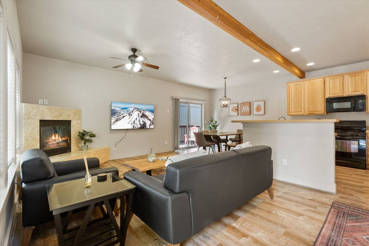 House for rent at 20184 Merriewood Lane, Bend, OR 97701