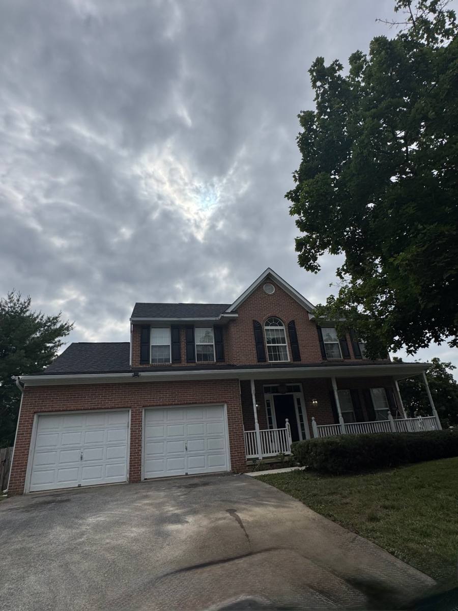 House for rent at 9832 Olivewood Dr, Hagerstown, MD 21740