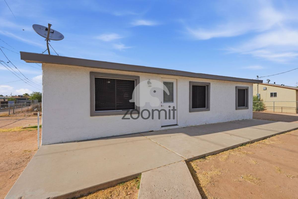 House for rent at 920 E 4th St, Casa Grande, AZ 85122