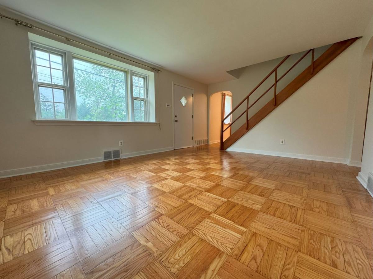 House for rent at 1549 County Line Rd, Bryn Mawr, PA 19010