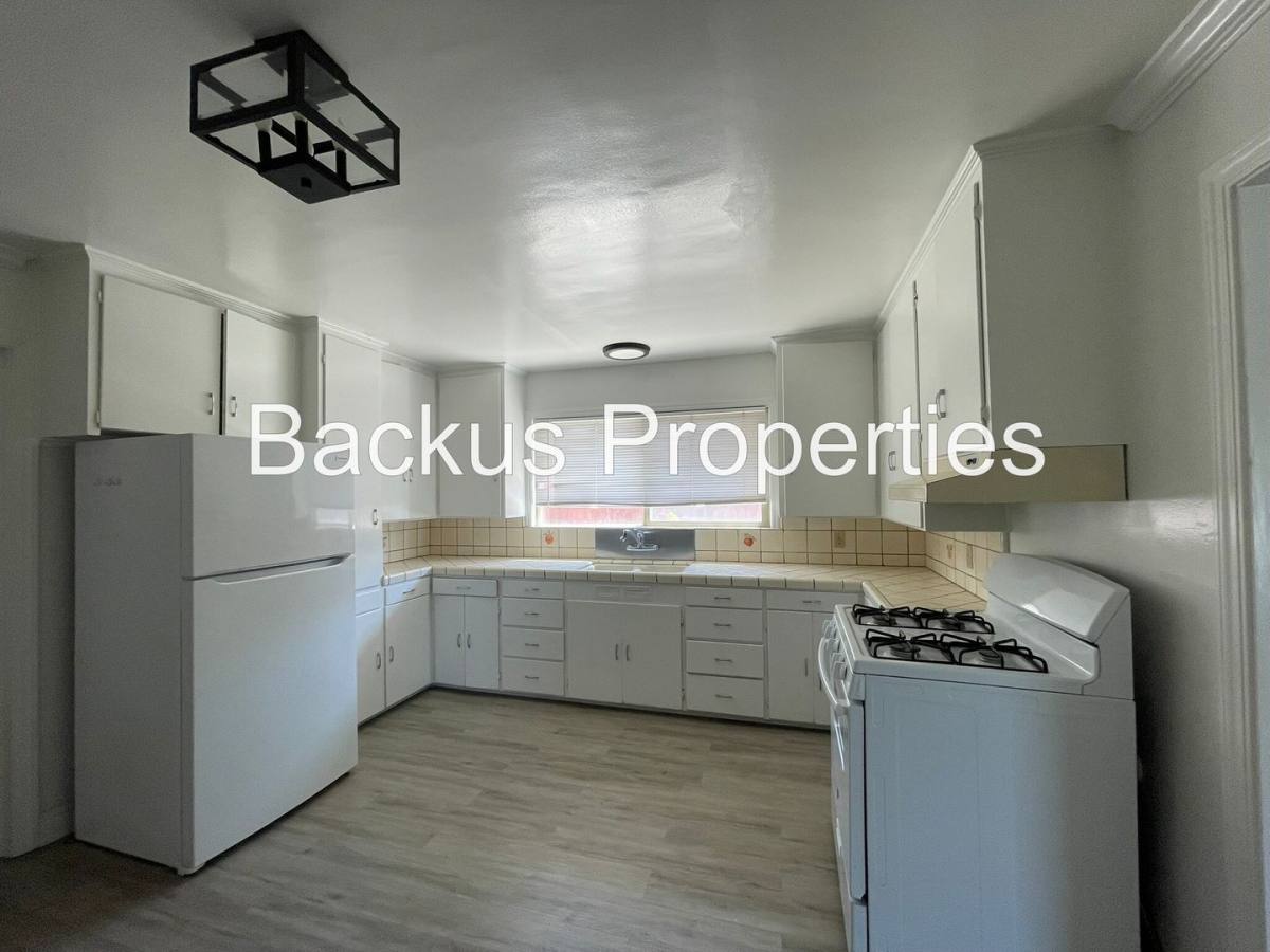 House for rent at 19 Santa Rosa Ave, Salinas, CA 93901