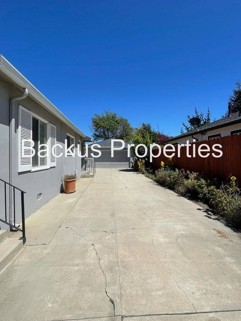 House for rent at 19 Santa Rosa Ave, Salinas, CA 93901