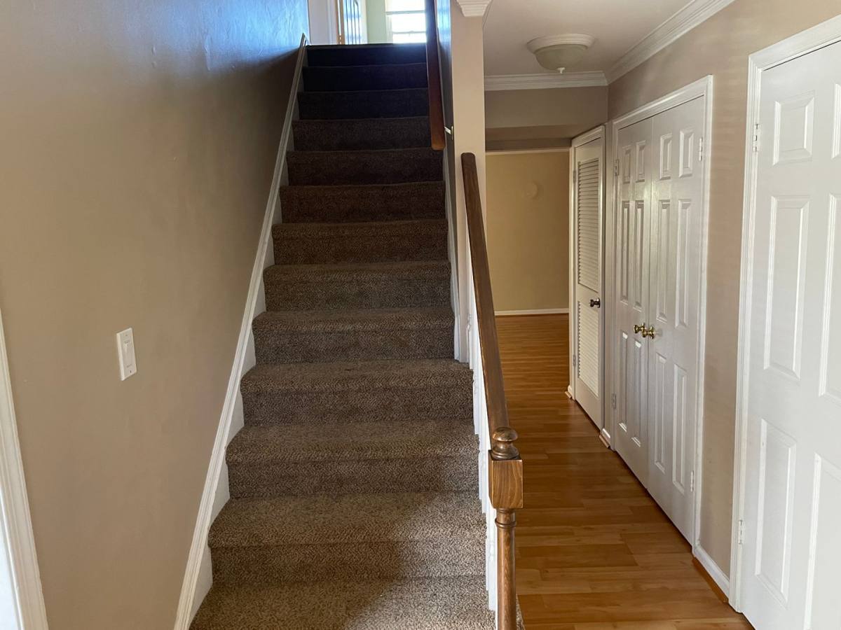 Townhouse for rent at 925 Sir Wilfred Circle, Virginia Beach, VA 23452