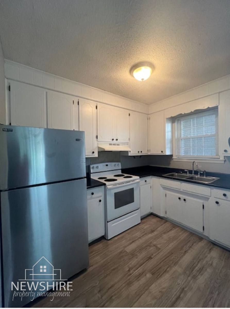 Apartment for rent at 135 Oakwood Ave, Spartanburg, SC 29302