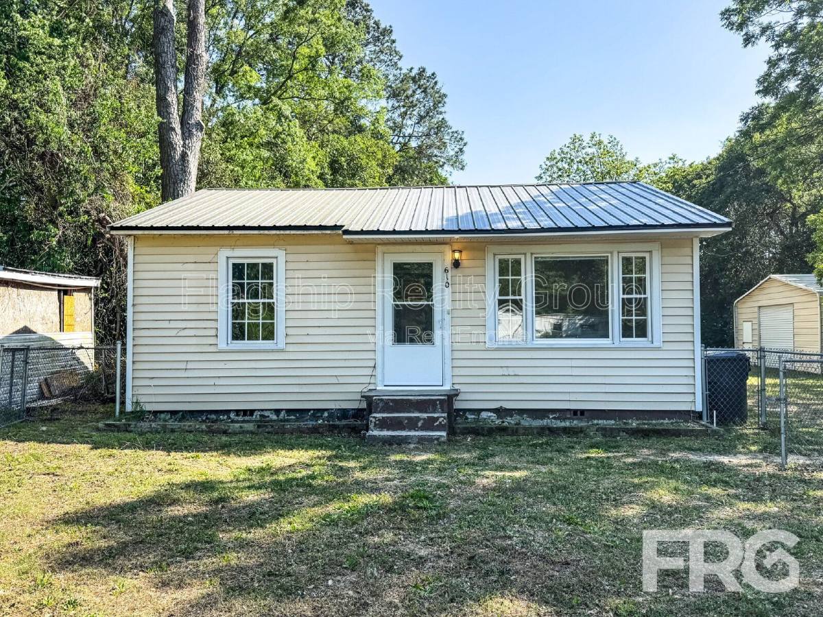 House for rent at 610 3rd St, Goldsboro, NC 27534