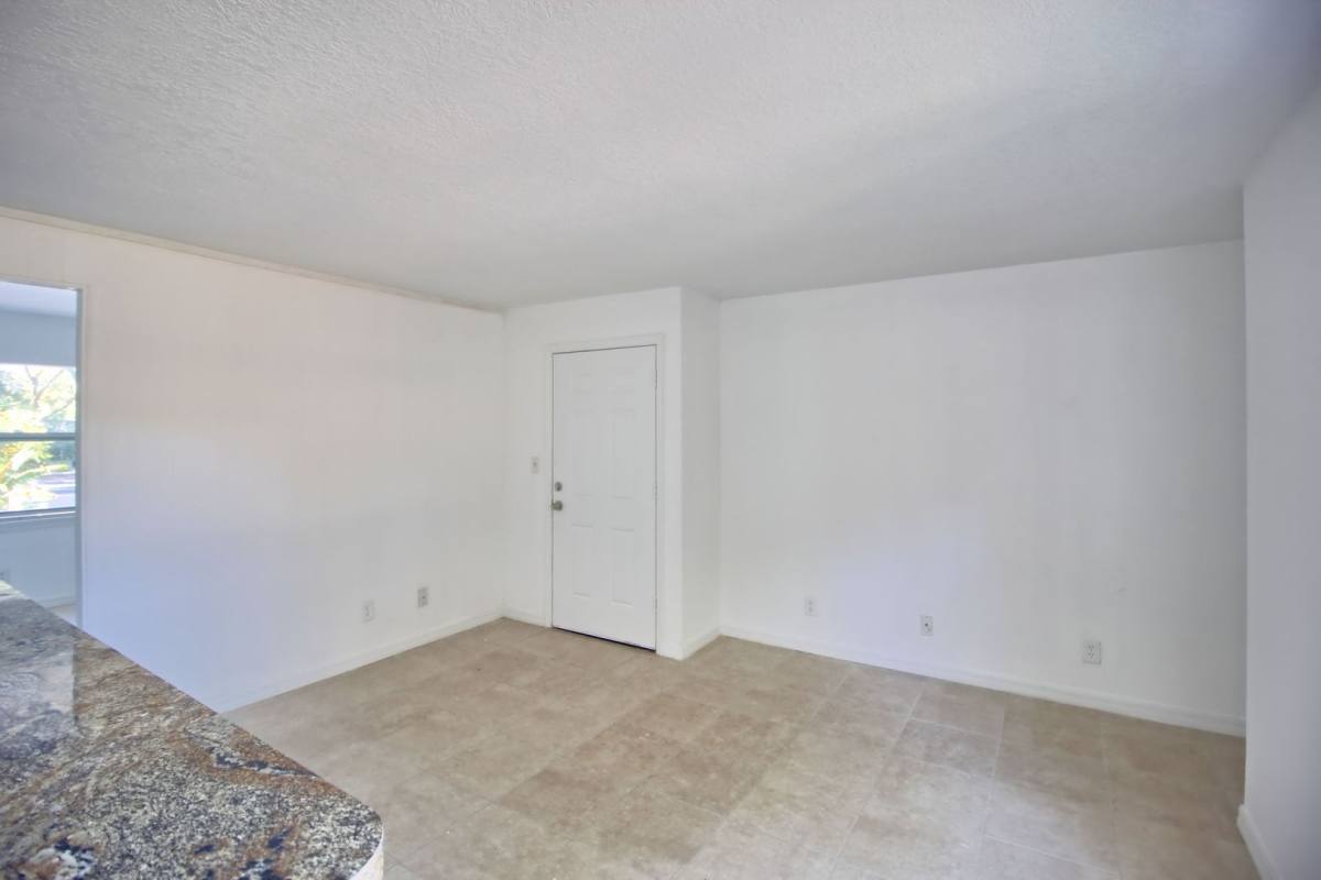 Apartment for rent at 2500 E Jefferson St, Orlando, FL 32803