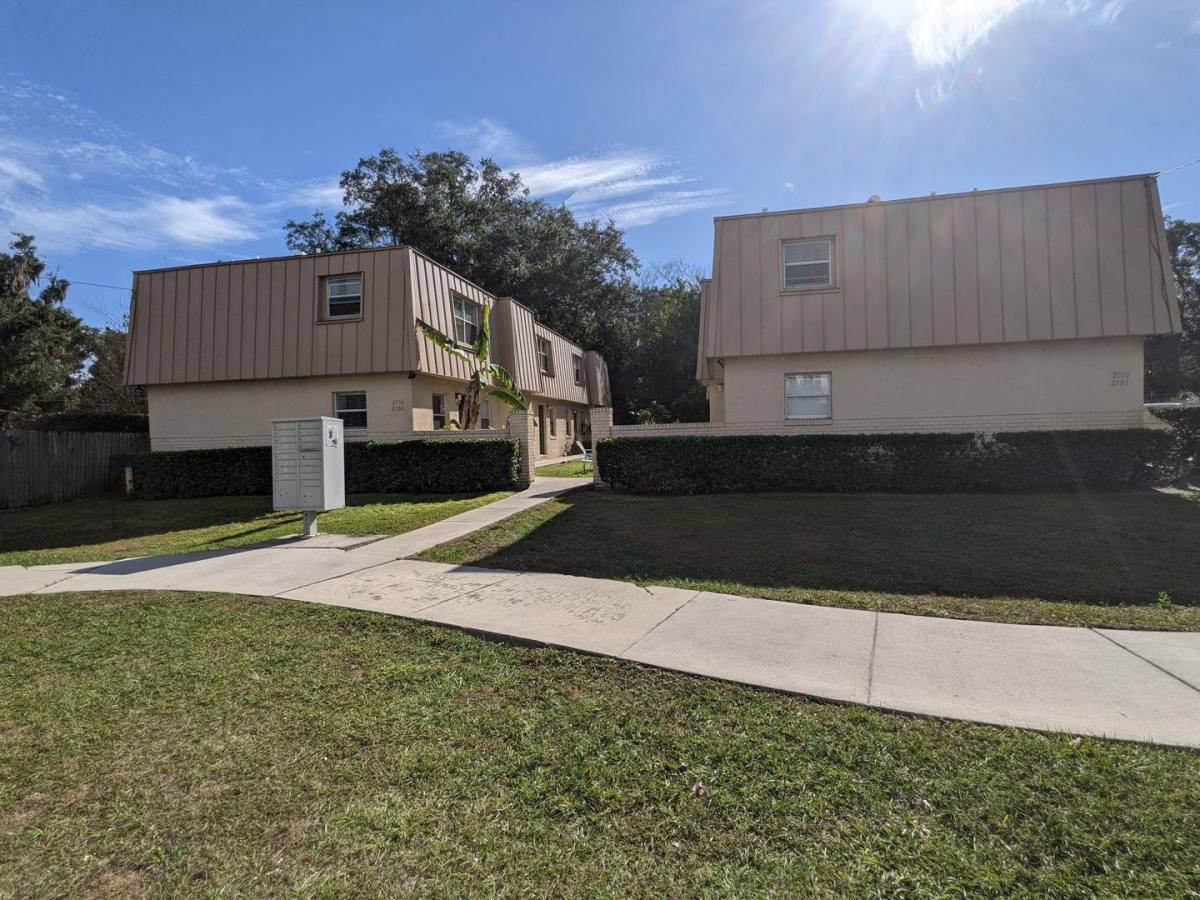 Apartment for rent at 2500 E Jefferson St, Orlando, FL 32803