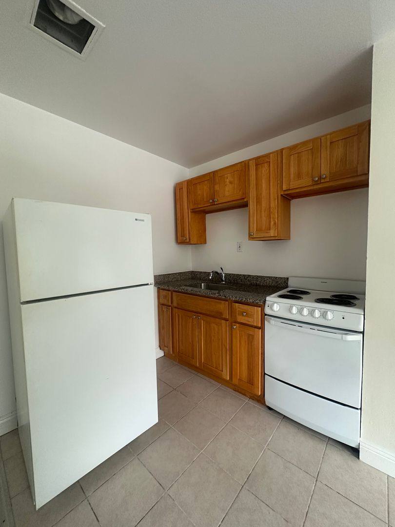 Apartment for rent at 2199 Turk Blvd, San Francisco, CA 94115