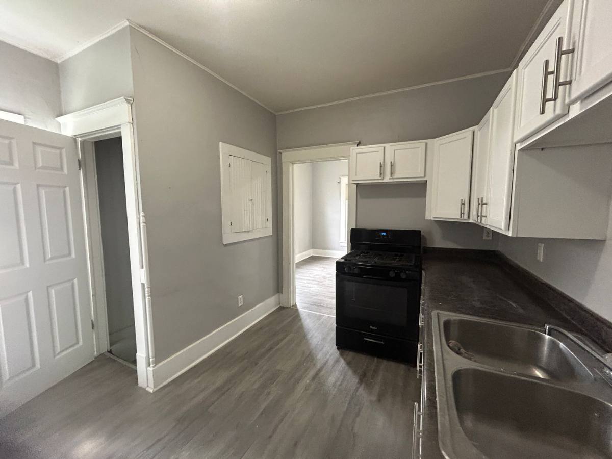 House for rent at 1454 18th St, East Moline, IL 61244