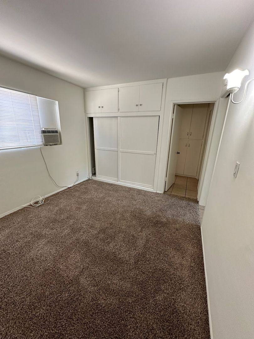 Apartment for rent at 2902-2904 E Mariquita St, Long Beach, CA 90803