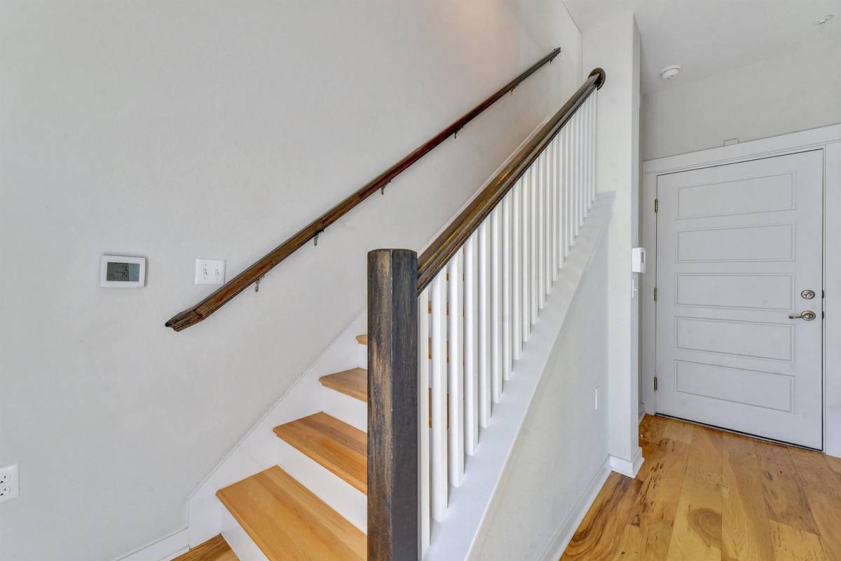 Townhouse for rent at 4622 Vaughan St, Austin, TX 78723