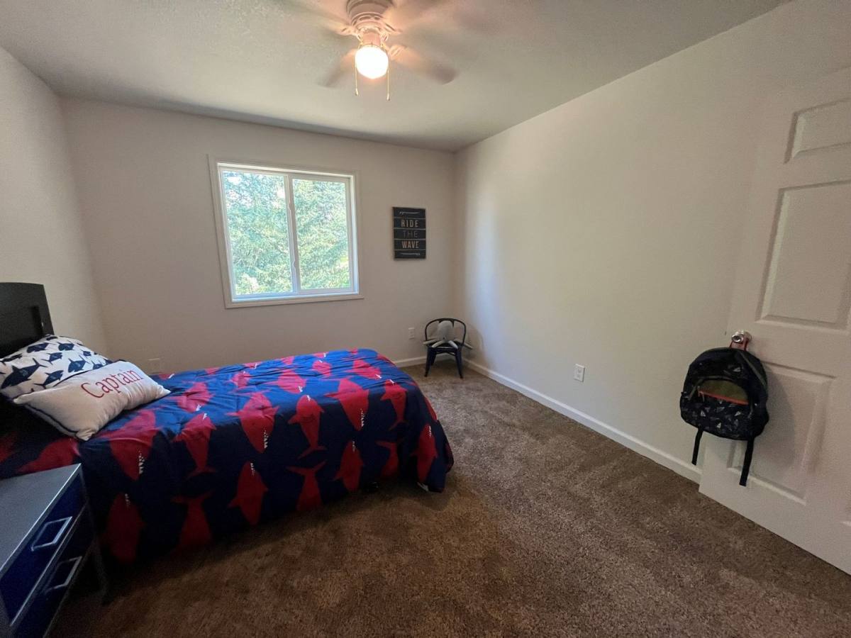 Apartment for rent at 1555 E Milwaukee Ave, Storm Lake, IA 50588