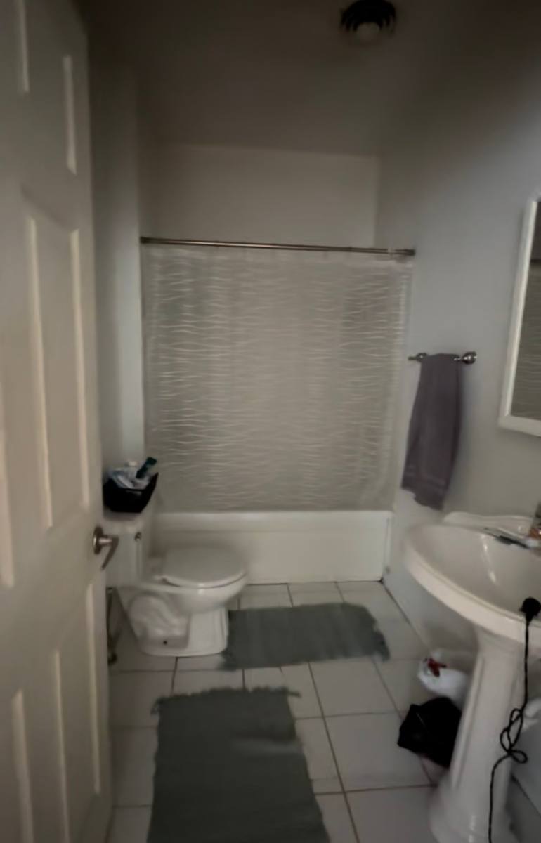 Apartment for rent at 507 W Green St #C, Urbana, IL 61801