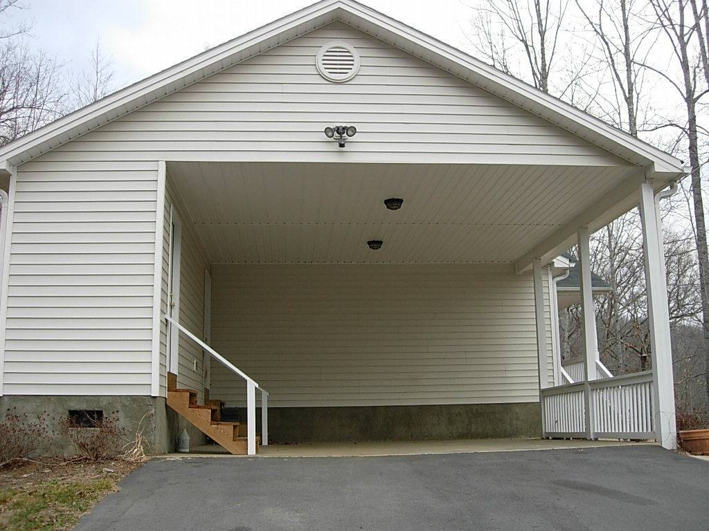 House for rent at 20 Rocky Creek Trail, Swannanoa, NC 28778