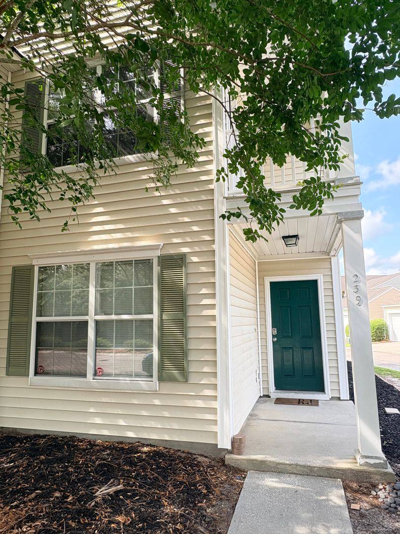Townhouse for rent at 239 Station Mill Blvd, Okatie, SC 29909