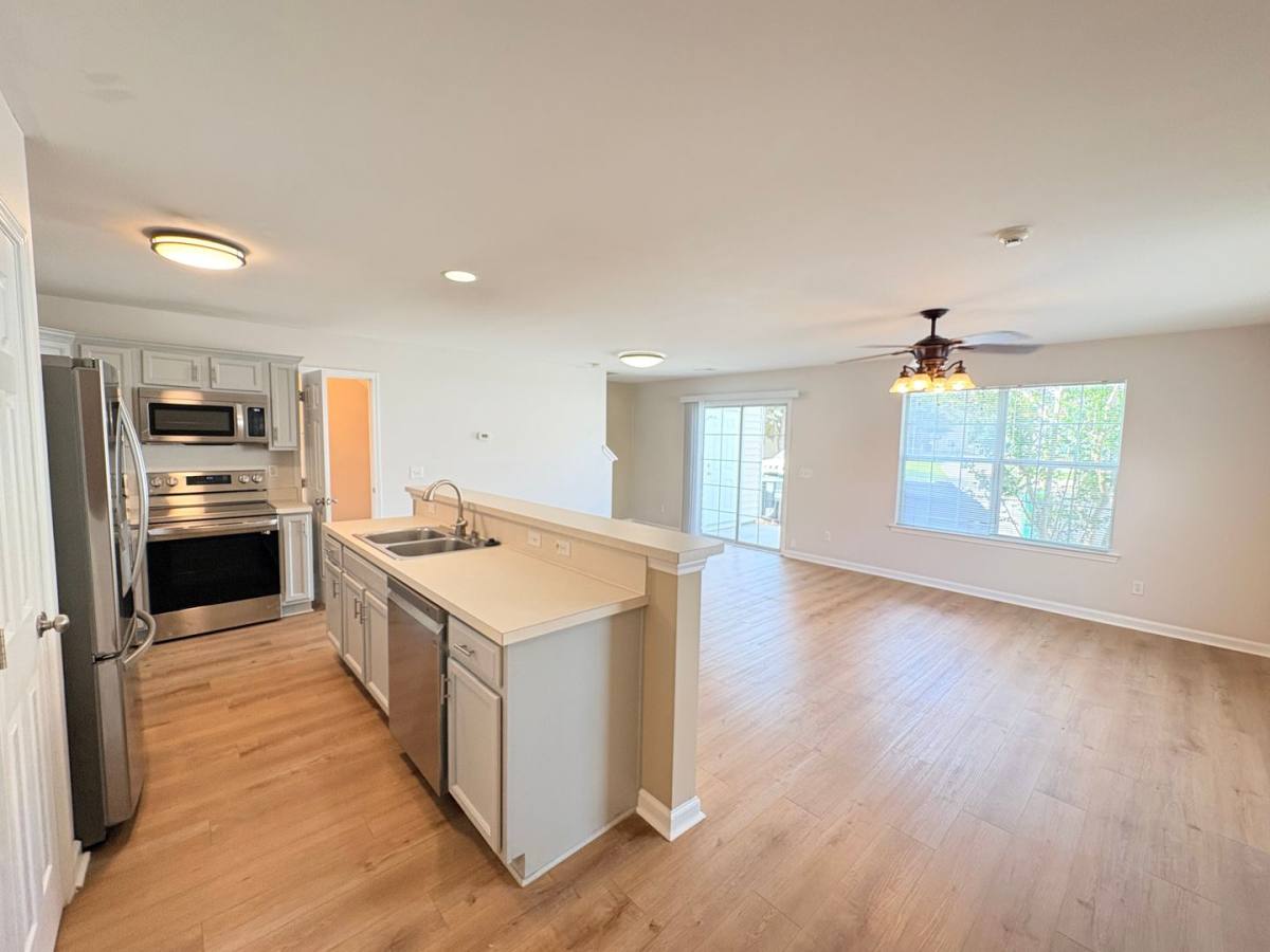 Townhouse for rent at 239 Station Mill Blvd, Okatie, SC 29909