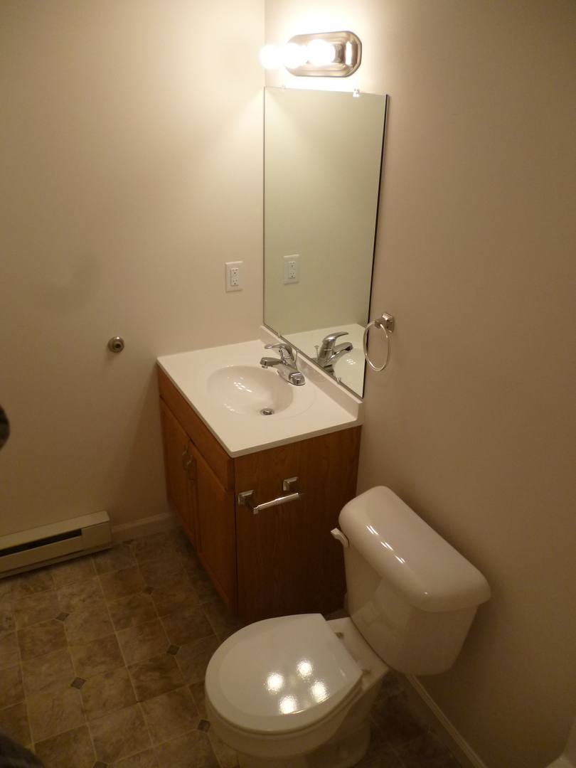 Apartment for rent at 1415 Doron Dr, Chambersburg, PA 17202