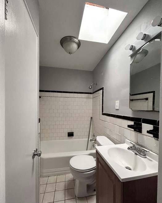 Townhouse for rent at 2851 Edgecombe Circle, Baltimore, MD 21205