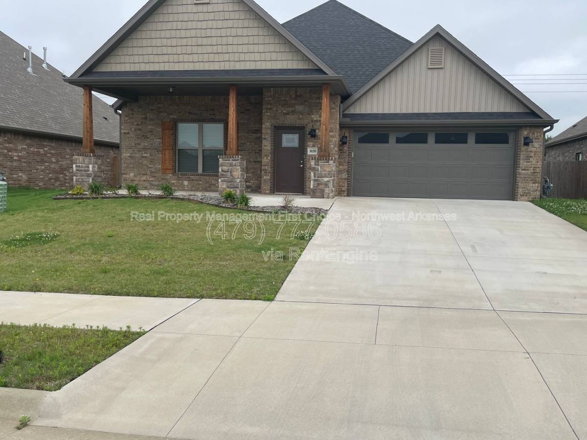 House for rent at 1020 Trestle Lane, Bentonville, AR 72713