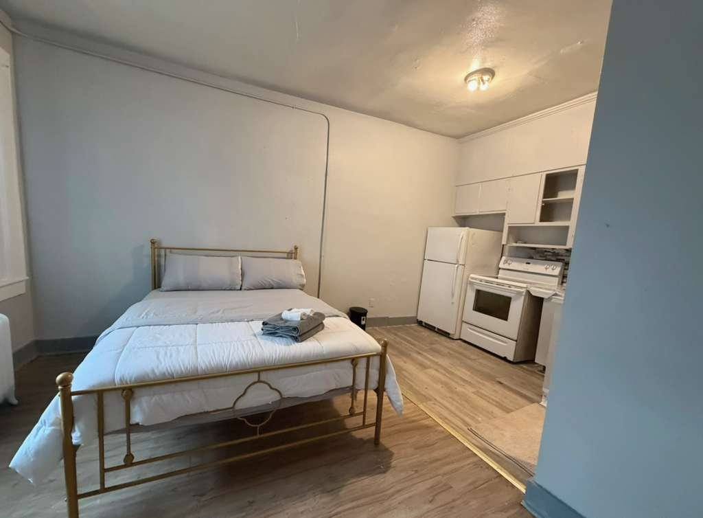 Apartment for rent at 602 Henry St #1E, Eden, NC 27288