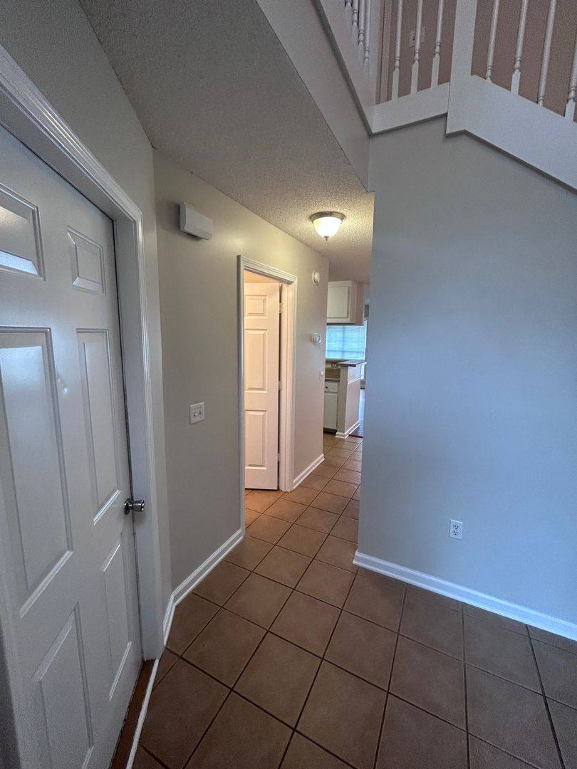 Apartment for rent at 164 N Springview Dr, Enterprise, AL 36330