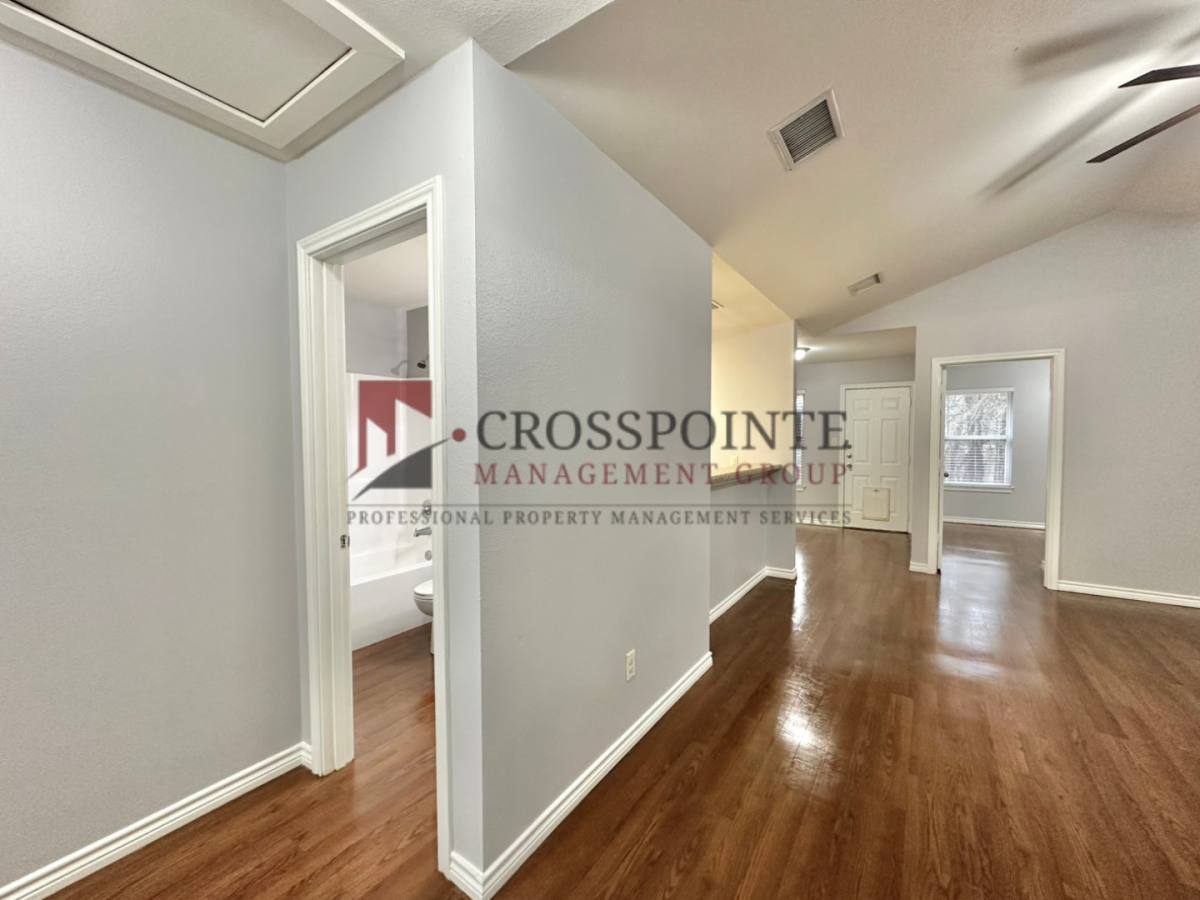 Townhouse for rent at 8754 McCoy Rd, Tyler, TX 75707