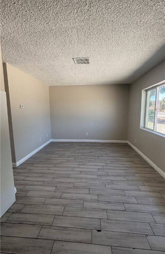 Apartment for rent at 718 W Wilson Ave, Las Vegas, NV 89106