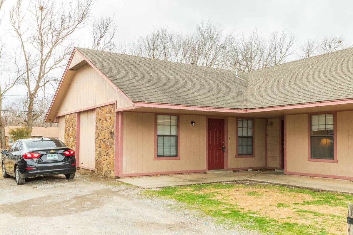 Apartment for rent at 1421 W Lillian St, Tulsa, OK 74107