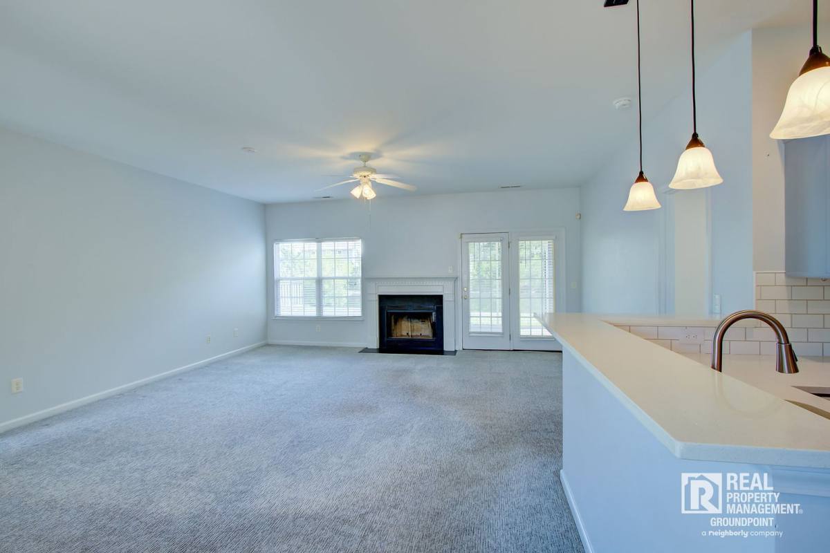 House for rent at 2815 Summertrees Blvd, Johns Island, SC 29455