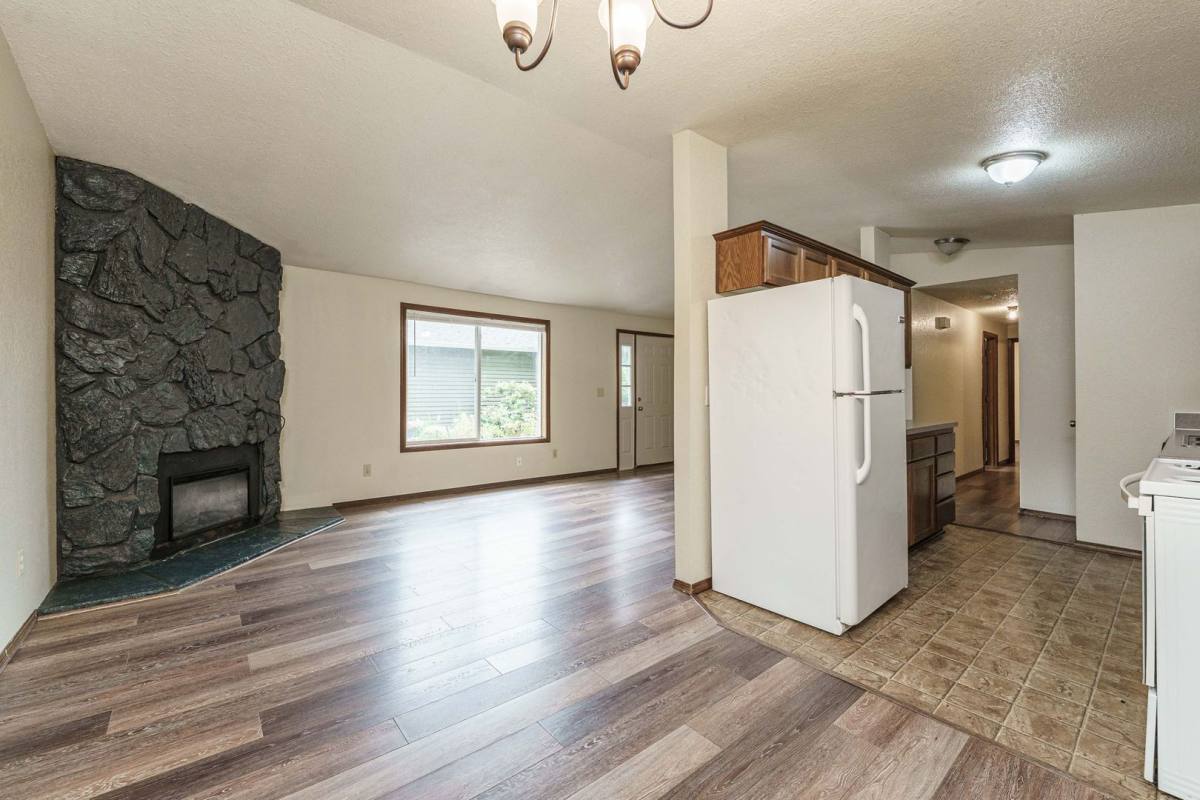 House for rent at 4918 Plomondon St, Vancouver, WA 98661