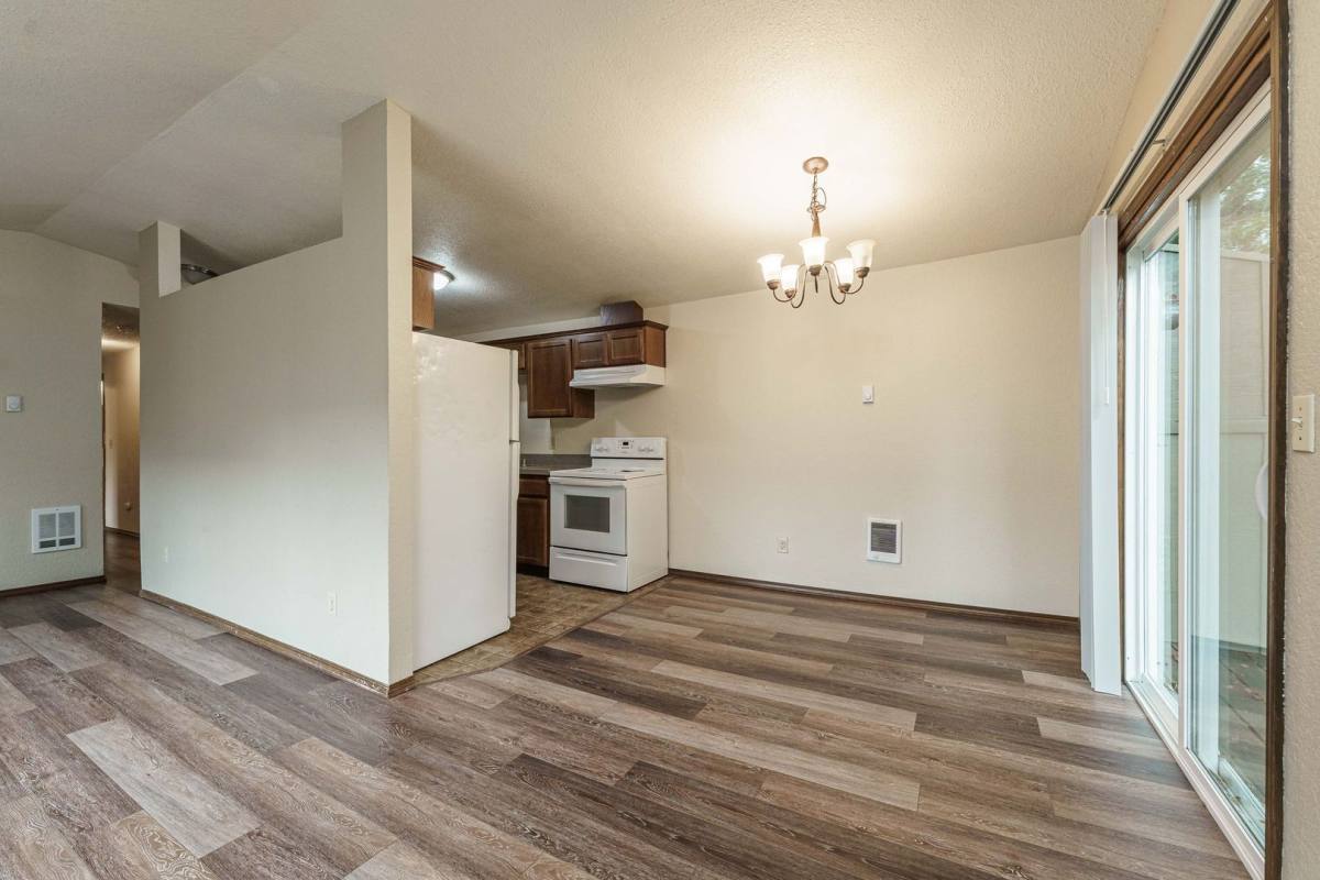 House for rent at 4918 Plomondon St, Vancouver, WA 98661