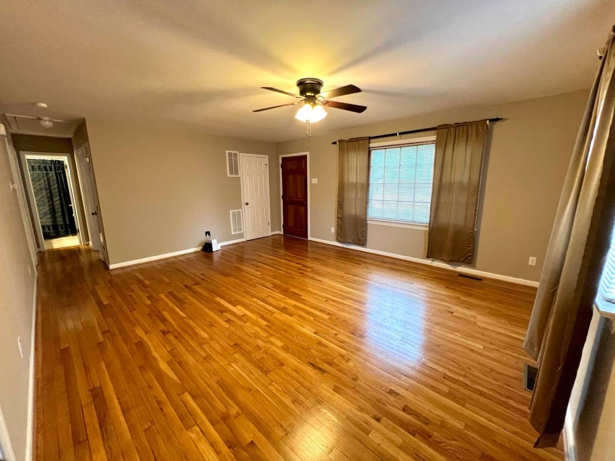 House for rent at 205 Bridge St, Henrico, VA 23075