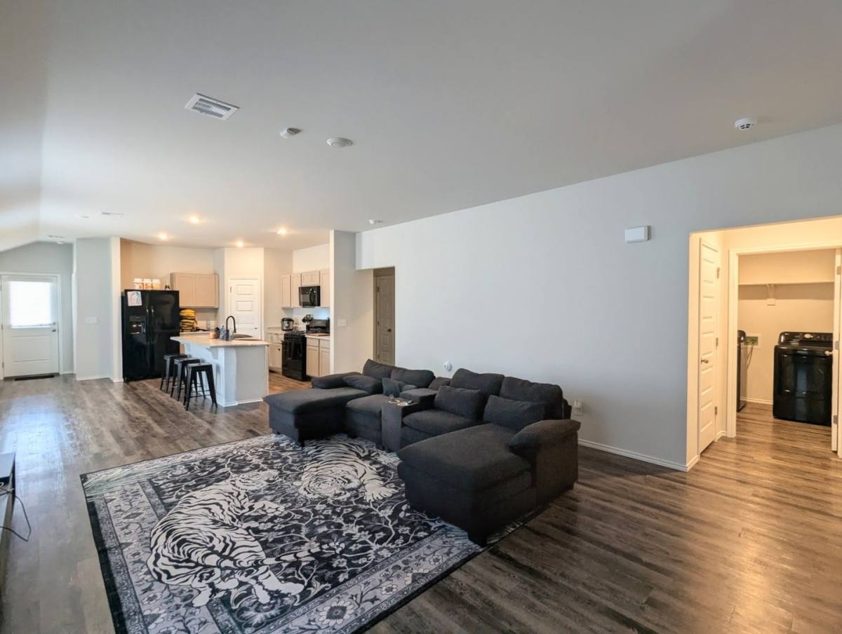 House for rent at 10524 Baled Bermuda Rd, Oklahoma City, OK 73114