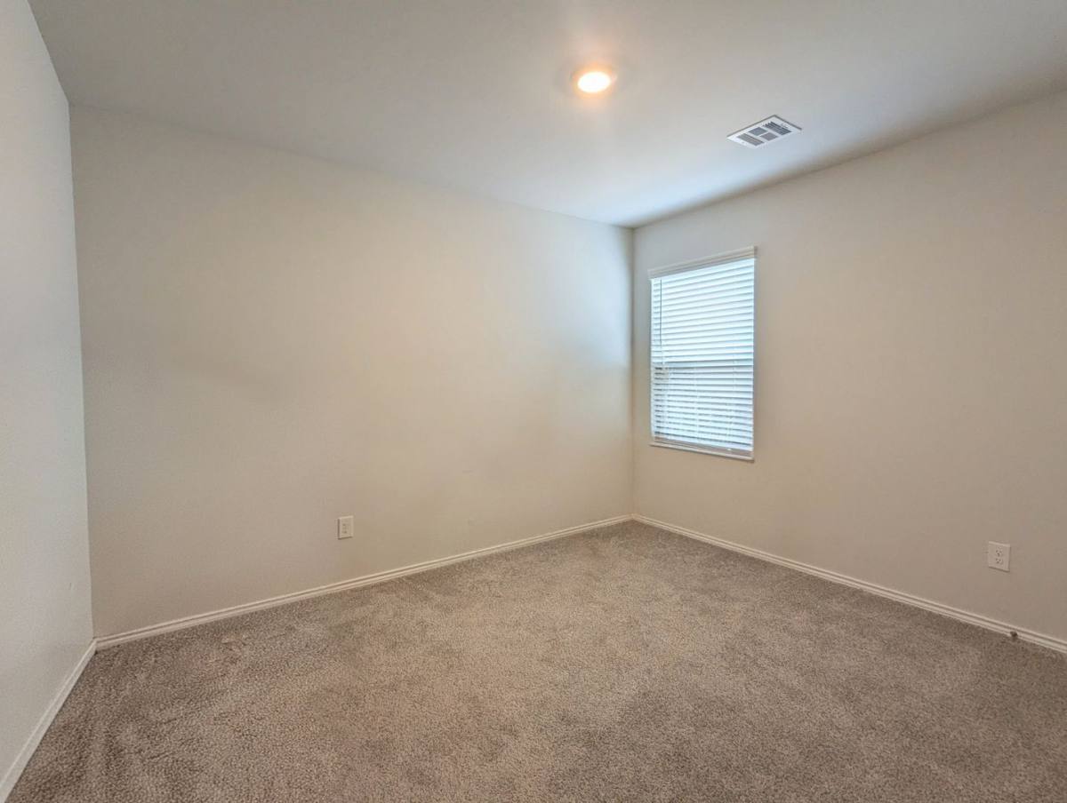 House for rent at 10524 Baled Bermuda Rd, Oklahoma City, OK 73114