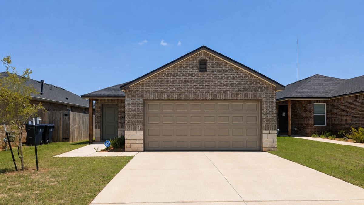House for rent at 10524 Baled Bermuda Rd, Oklahoma City, OK 73114