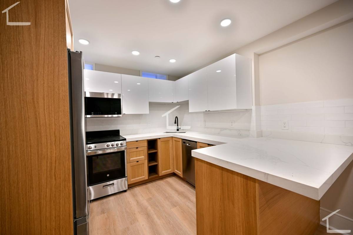 Apartment for rent at 18B Winchester St #12, Boston, MA 02116