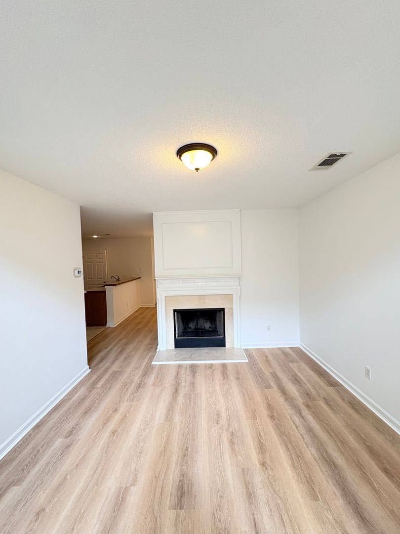 Townhouse for rent at 390 Gardners Circle, Bluffton, SC 29910